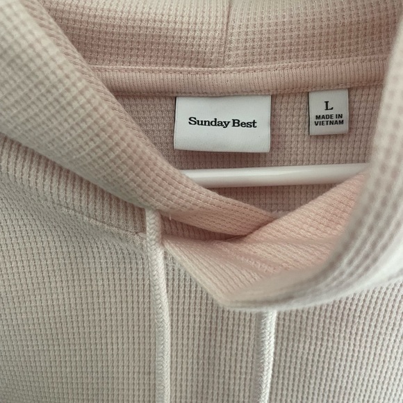 Aritzia Sunday Best Baby Waffle Relaxed Hoodie - Picture 6 of 6
